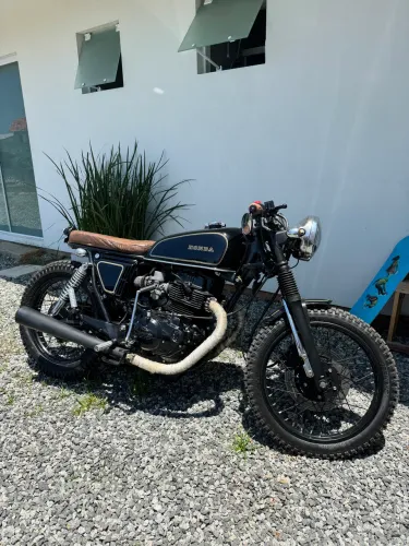 HONDA CB 400 CAFÉ RACER *UNICA!*
