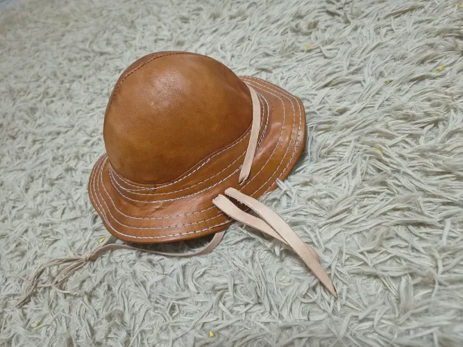 Chapéu de couro 