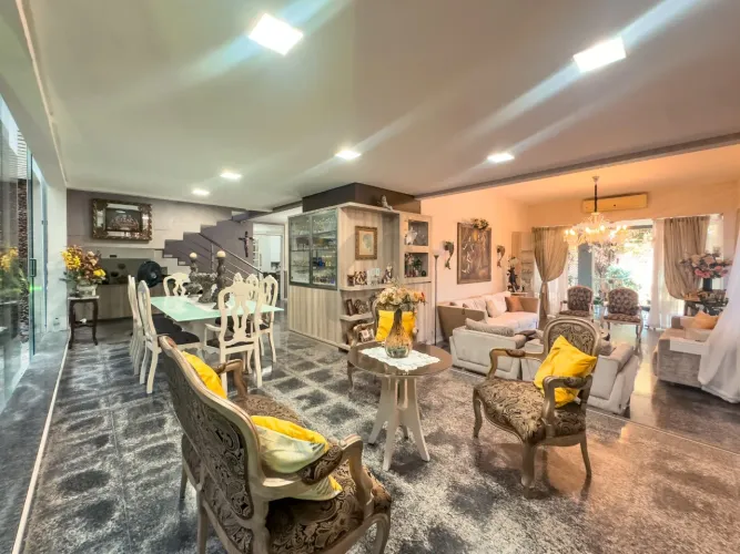Casa para locação no Edson Queiroz