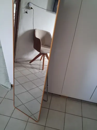 Espelho de corpo inteiro