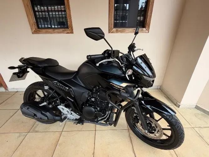 Vendo Yamaha Fazer FZ250, 2024