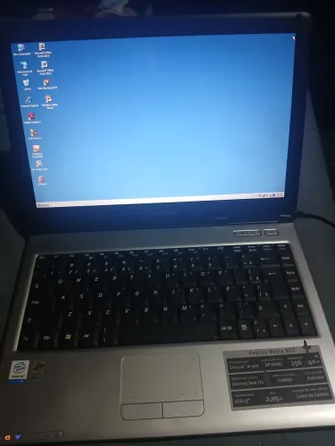 NOTEBOOK SEMINOVO,PRECISA FORMATAR SOU DE PETRÓPOLIS
