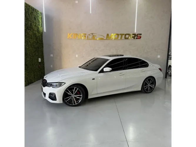 BMW 320I A 2.0 TB M Sport Activeflex 16V 4P 2022