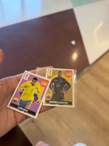 Figurinhas Extra Sticker Panini FIFA 2026 - Luís Díaz e Moisés Caicedo