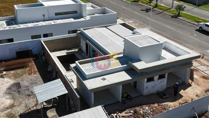 Vendo Casa em no Condomínio Alfa Park em Ilhéus