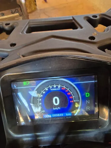 Quadriciclo mxf 200 attack