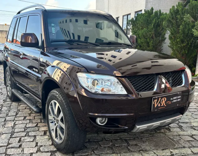 Mitsubishi Pajero TR4 2.0/ 2.0 Flex 16V 4X4 Aut. 2015