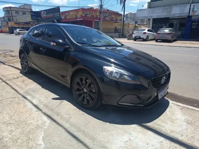Volvo V40 T-4 2.0 Aut./mec. 2015
