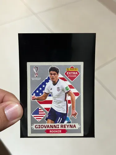FIGURINHAS LEGENDS PANINI 2022