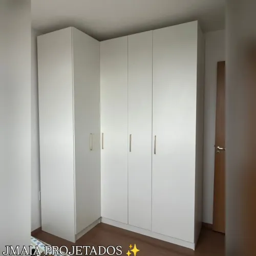 Guarda Roupa