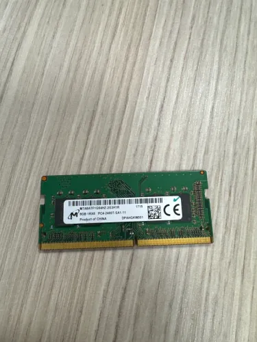 Pente de memória DDR4 8GB