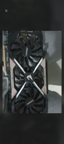 GTX 1080 Ti 11GB Aorus Xtreme (Não dá vídeo / Para conserto ou peças)