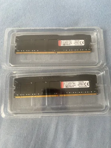 2 Memórias RAM DDR4 4gb Hyperx Fury