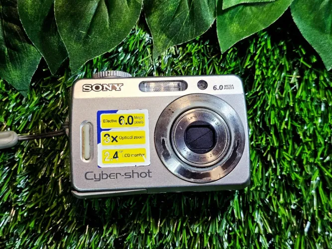 Camera sony cybershot s500