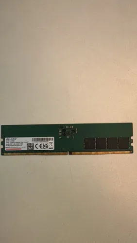memória RAM ADATA DDR5 de 16 GB, 5600 MHz