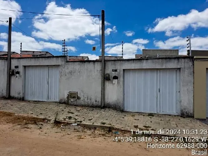 Casa no VERTENTE em Horizonte/CE - Caixa *3237