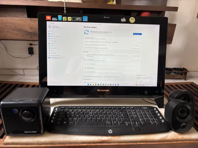 All in one Lenovo F0A6 IdeaCentre B550 23 polegadas