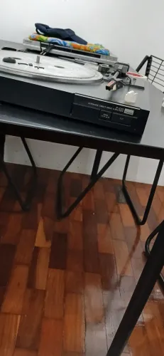Sansui toca diacos
