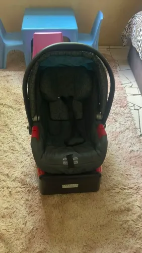Bebê conforto com base