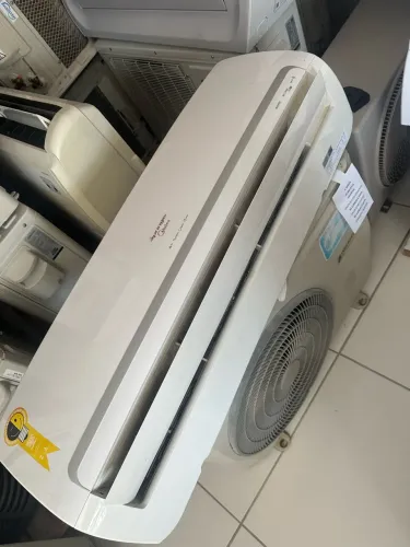 Ar condicionado S. Midea 18.000 btus inverter