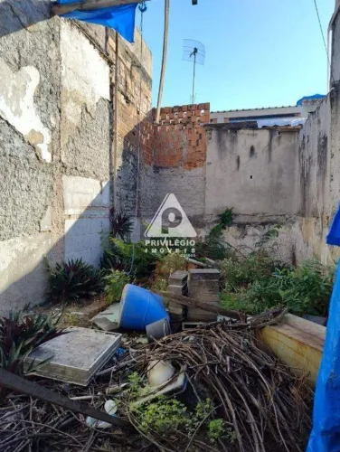 Terreno de vila tombada no Centro do RJ