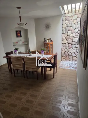 Espetacular Casa à Venda  400 m² de Conforto e Sofisticação em Capim Macio!