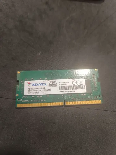 Memória de DDR 4 32 GB 3200 adata