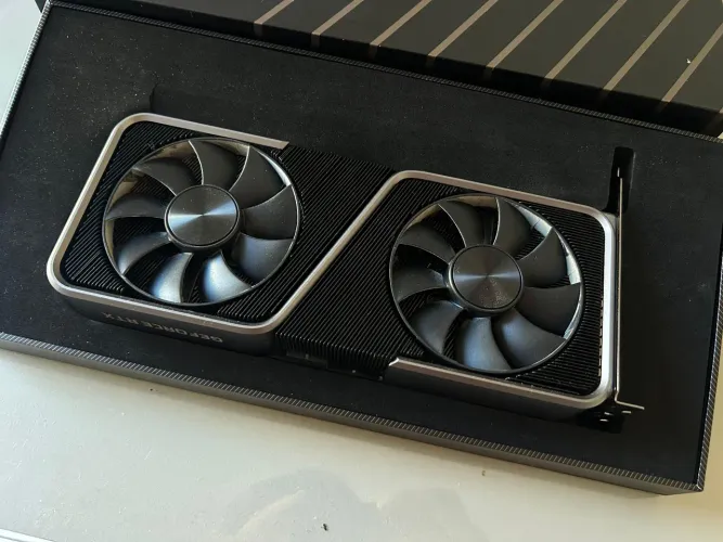 VENDO RTX 3070 FOUNDERS EDITION