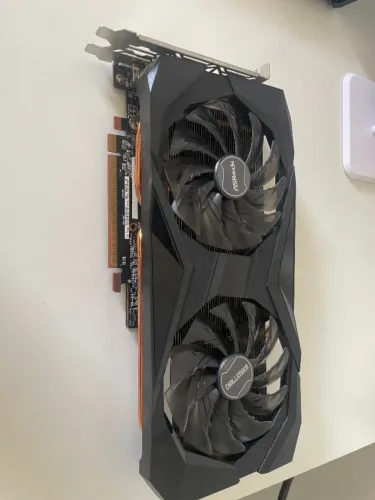 Placa de Vídeo ASRock Radeon RX 6600 8GB GDDR6