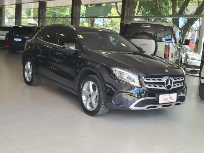 Mercedes-Benz GLA 200 Adv. 1.6/1.6 TB 16V Flex Aut. 2018