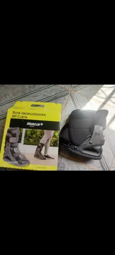 Bota ortopedica + cadeira de rodas bem conservada
