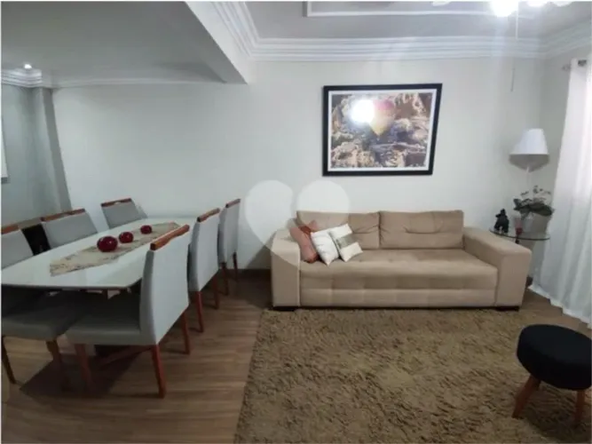 Casa à venda com 3 quartos, sendo 1 suíte, no condomínio Residencial São Paulo, Sorocaba -