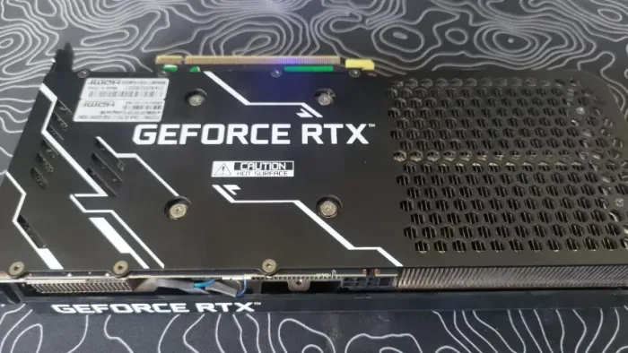 Placa de Vídeo GALAX GeForce RTX 3060 1-Click OC 12GB GDDR6 192-bit