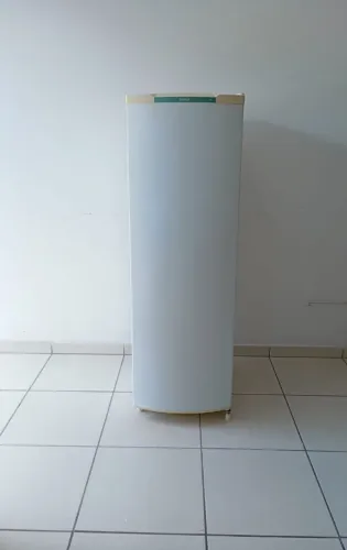 Vendo geladeira slim consul funcionando perfeitamente