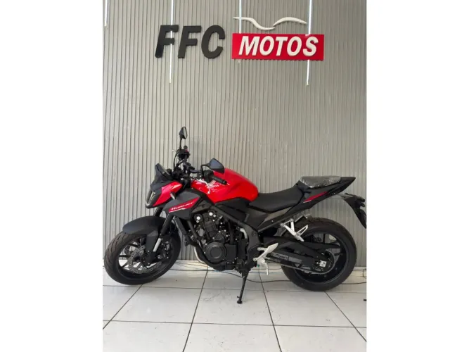 Honda Cb 500 hornet 2026