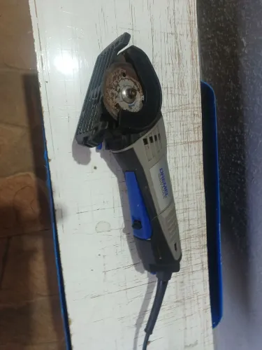 Serra dremel 710W 