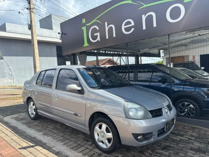 Renault Clio Sed. Privilège Hi-flex 1.6 16V 4P 2008