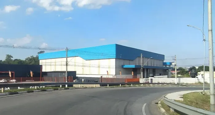 Imóvel para aluguel tem 4000 metros quadrados em Vila Theodoro - Suzano - SP