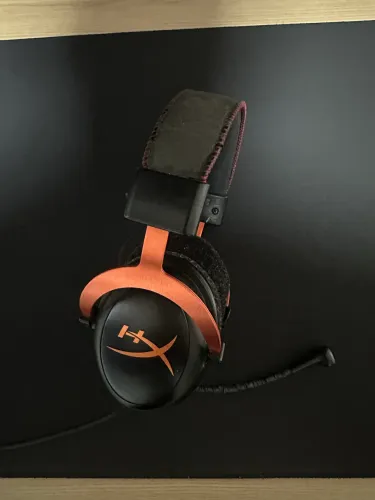 Headset Gamer HyperX Cloud II com fio - Preto Vermelho