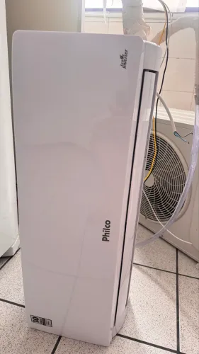 ? Ar-Condicionado Philco Seminovo + Nota Fiscal | R$ 1.200