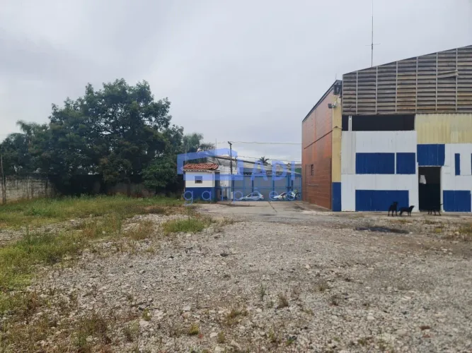 Terreno Industrial 8.000 m² - Prédio de 500 m²  Fazendinha  Santana de Parnaíba