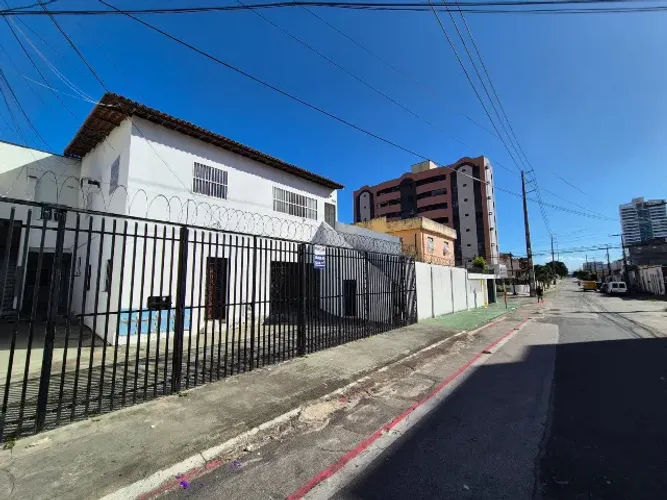 Apartamento primeiro mundo 1 quarto grande, suíte, sala grande, coz, área serv., 1 vaga