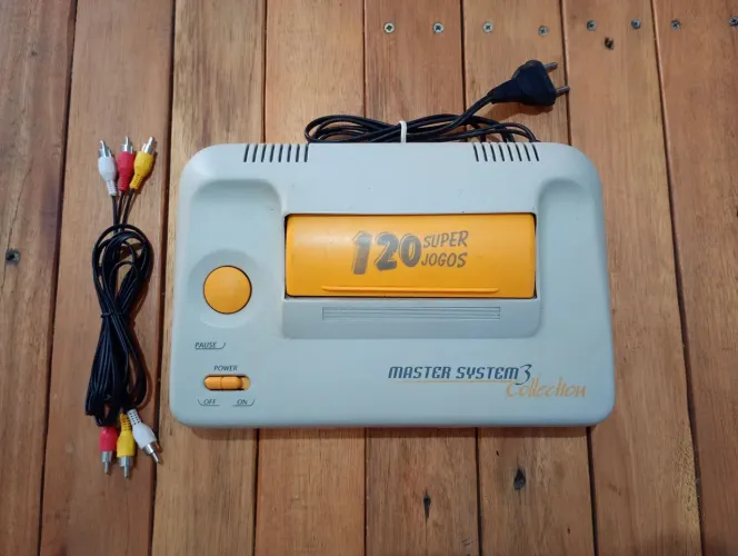 Master system 3 collection com 120 jogos na memória
