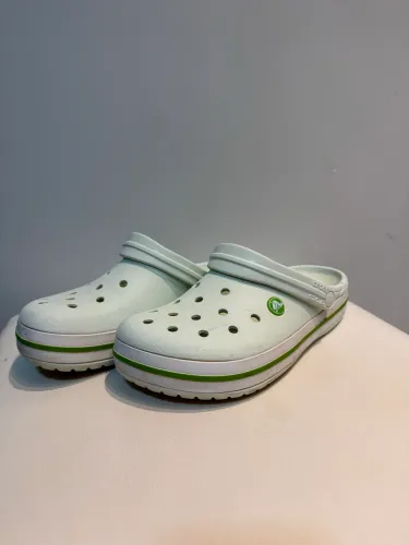 Crocs original novo (troco por numeração maior)