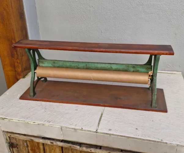 Dispenser para rolo de papel pardo 60cm