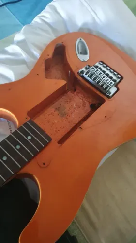 Corpo de Guitarra, ponte e eletrica