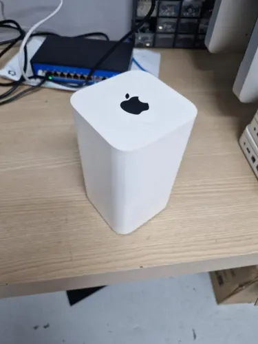 Apple AirPort Extreme A1521 (6ª Geração)