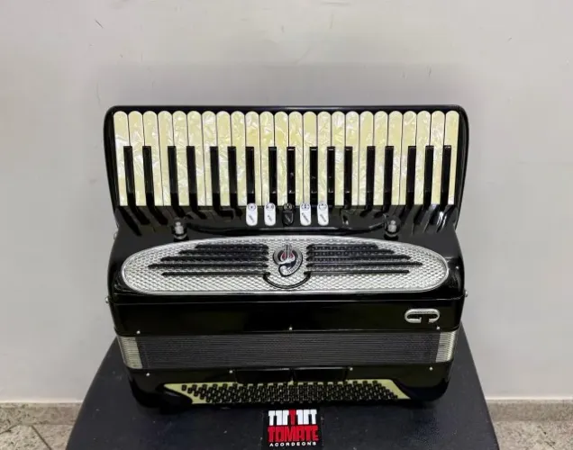Acordeon Giulietti F.52
