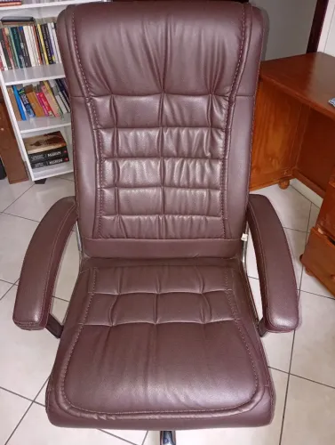 Cadeira escritório HOSANAH PRESS LUXO