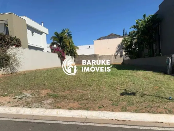 Terreno à venda no bairro JARDIM MAISON DU PARC